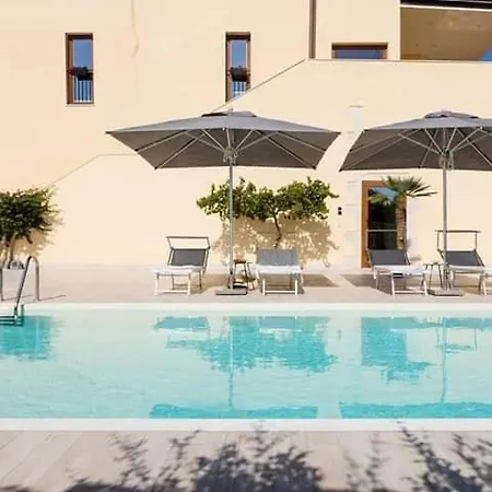Willa Atem Sicily, And Pool *